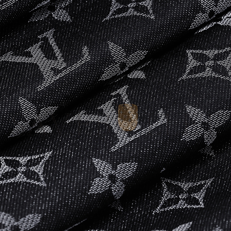 l0*is V*t0n monogram shine shawl m75123 (142*142cm)